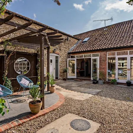 4 Bed In Cawton Oc-t32408 * Stonegrave