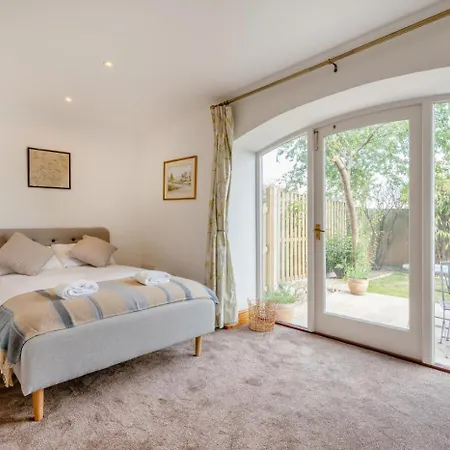 4 Bed In Cawton Oc-t32408 Tatil Evi