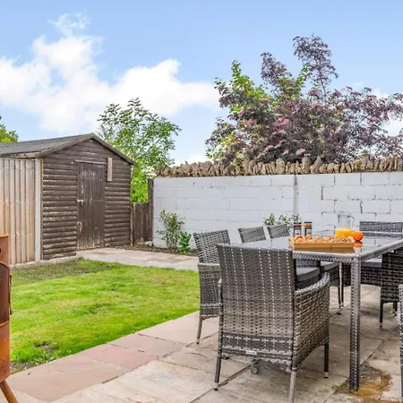 4 Bed In Cawton Oc-t32408 *